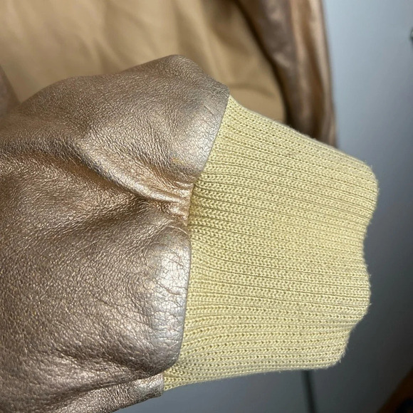 THE MIGHTY COMPANY METALLIC GOLD KINGS PULLOVER- XL LAMB LEATHER MSRP $695 - Picture 5 of 11
